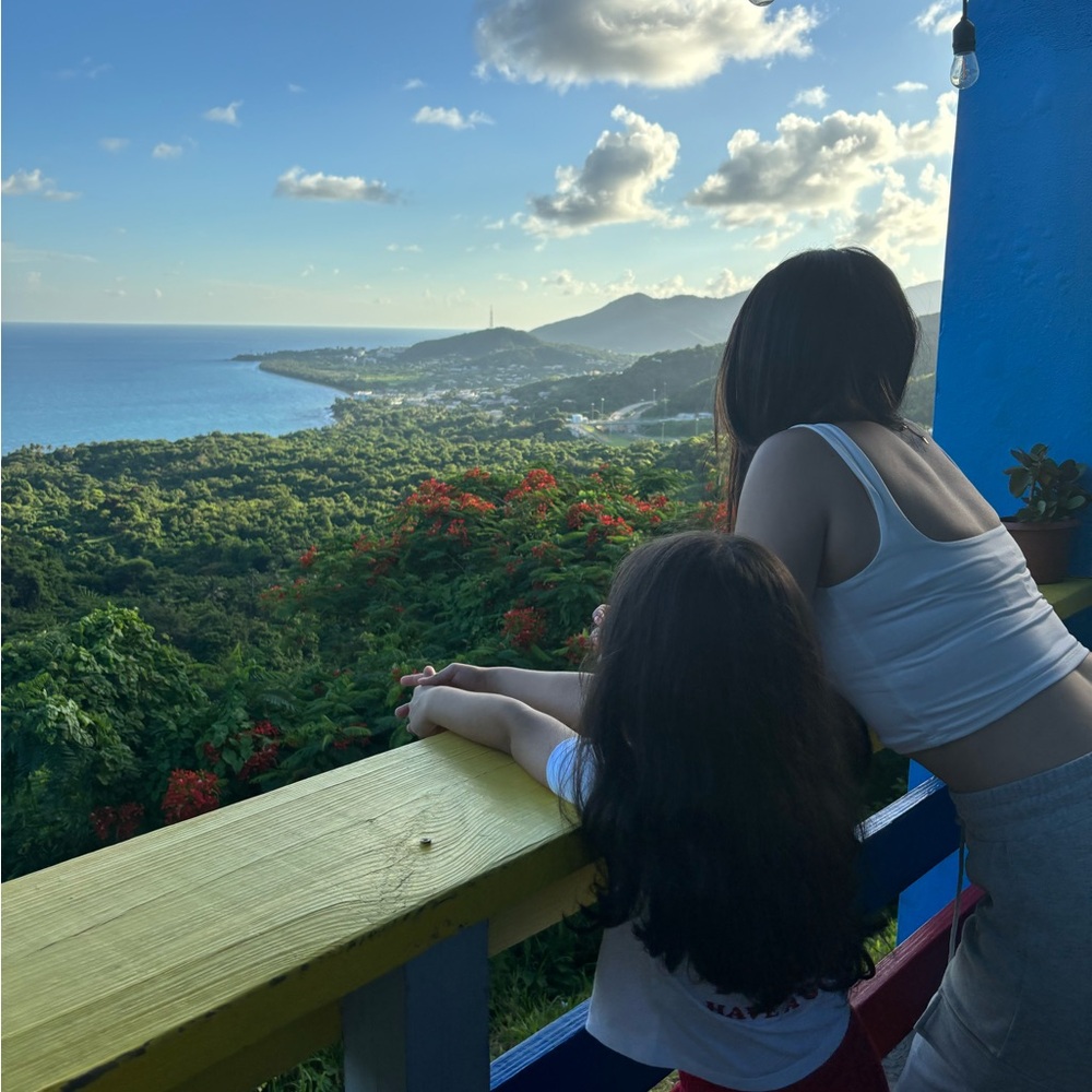 Im live!! Beauty deals like to be notified - Picture 2 of 7